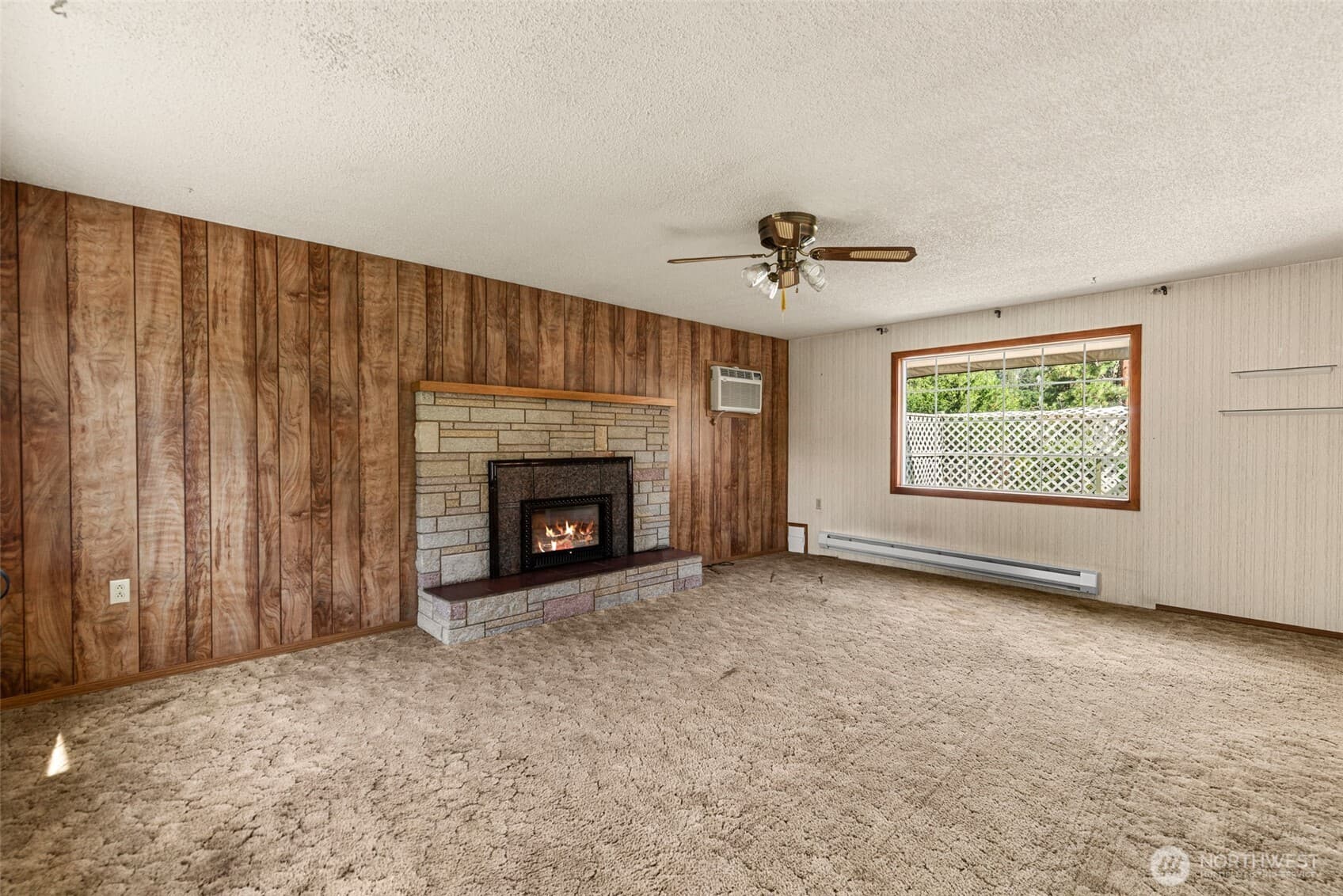 826 Pine Street photo 3