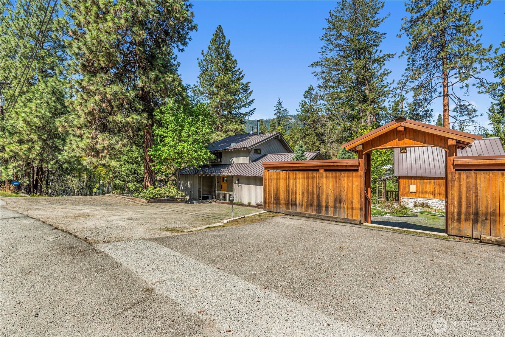 9864 East Leavenworth Road photo 4