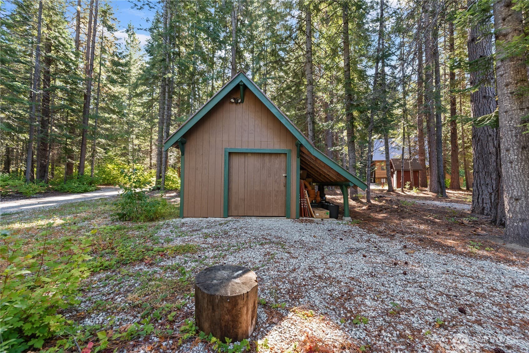 544 Old Mill Lane photo 4