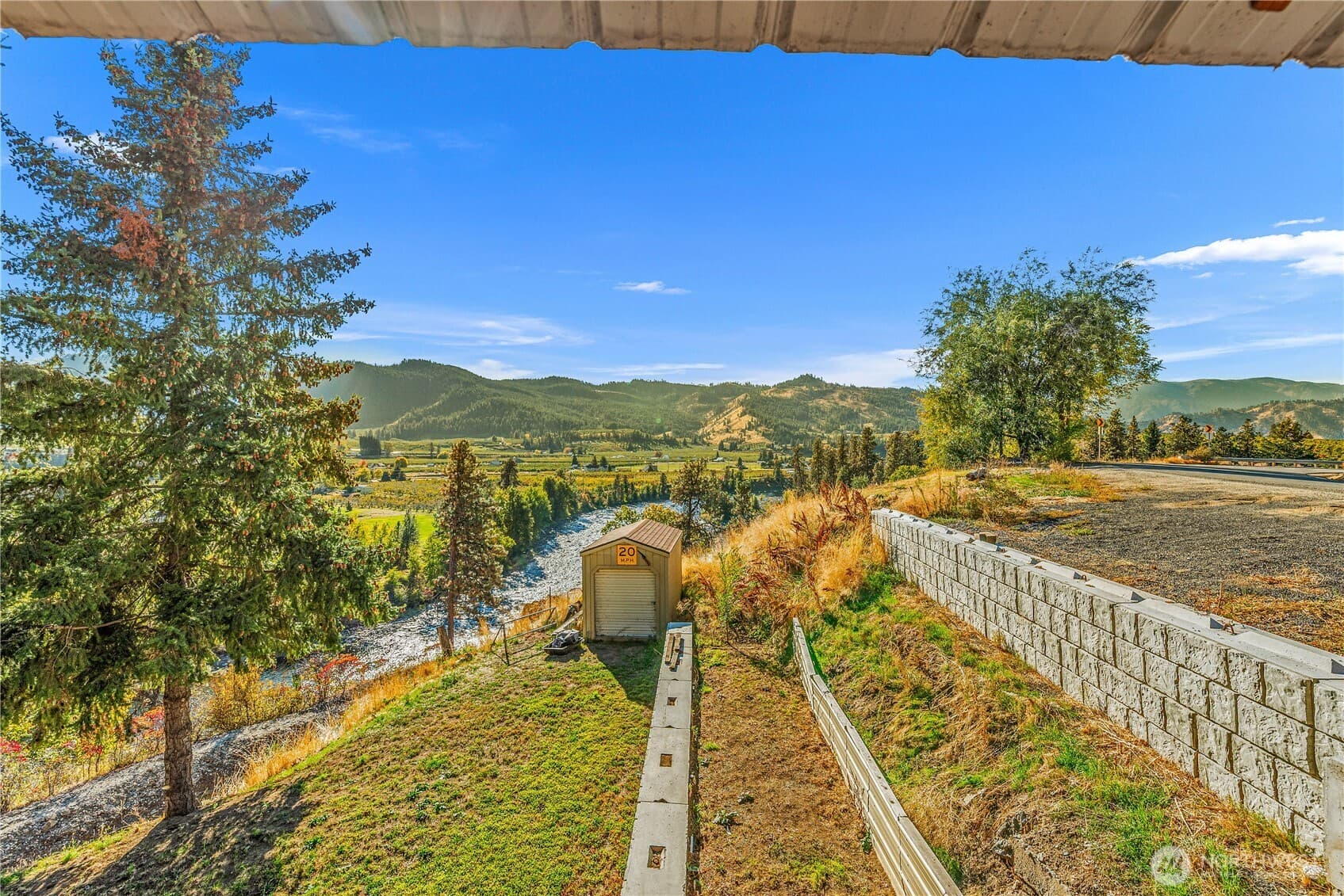 7985 North Dryden Road photo 5
