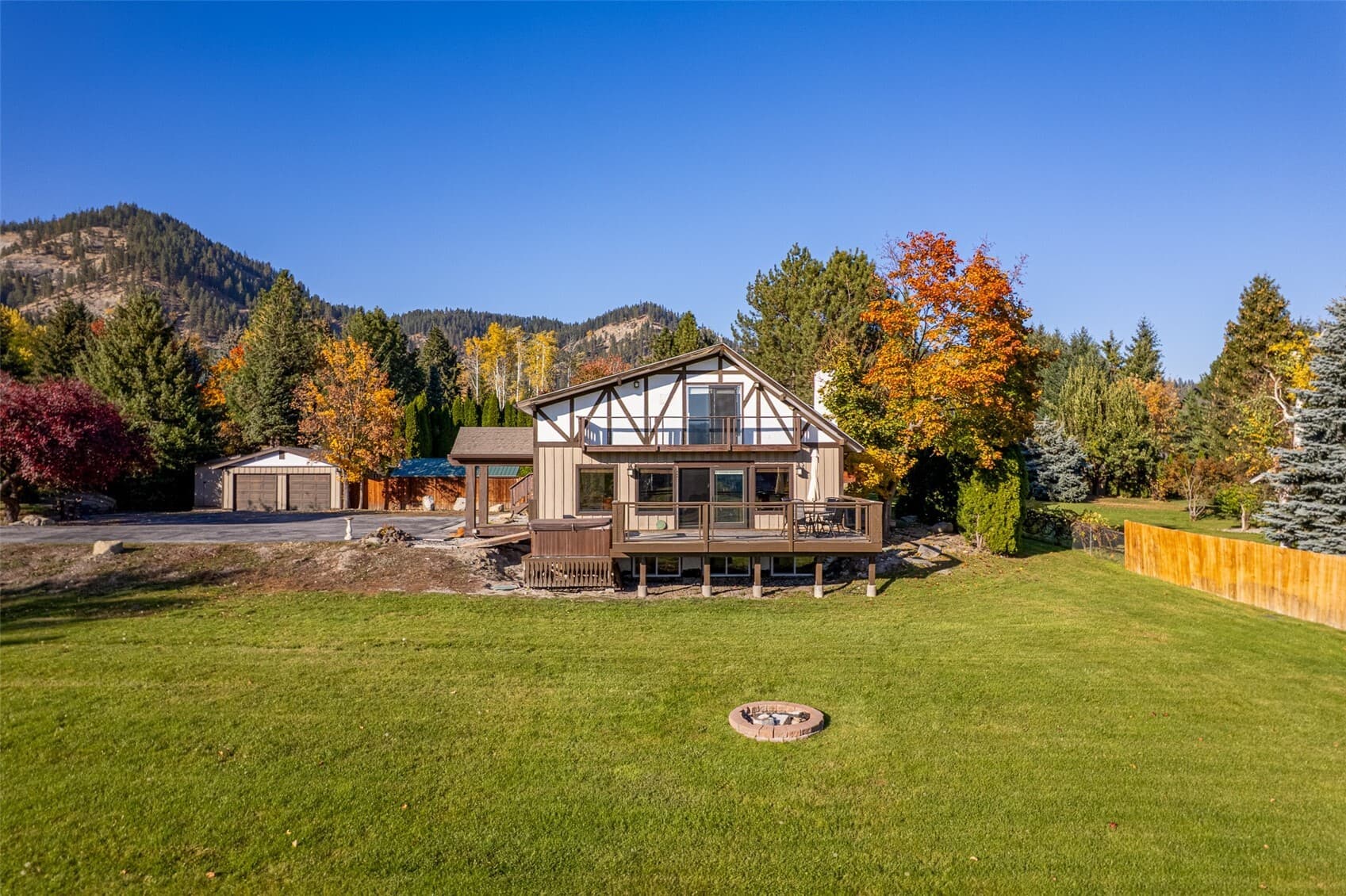 10285 Ski Hill Drive photo 4