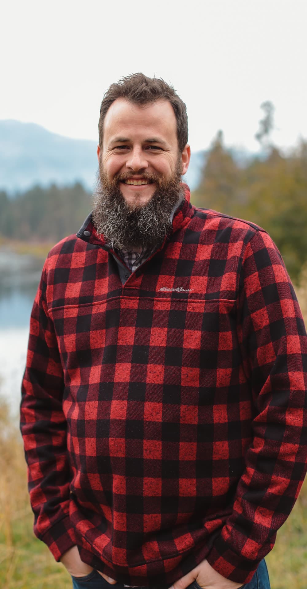 Justin Horvath, Managing Broker with Real Broker in Leavenworth, Washington