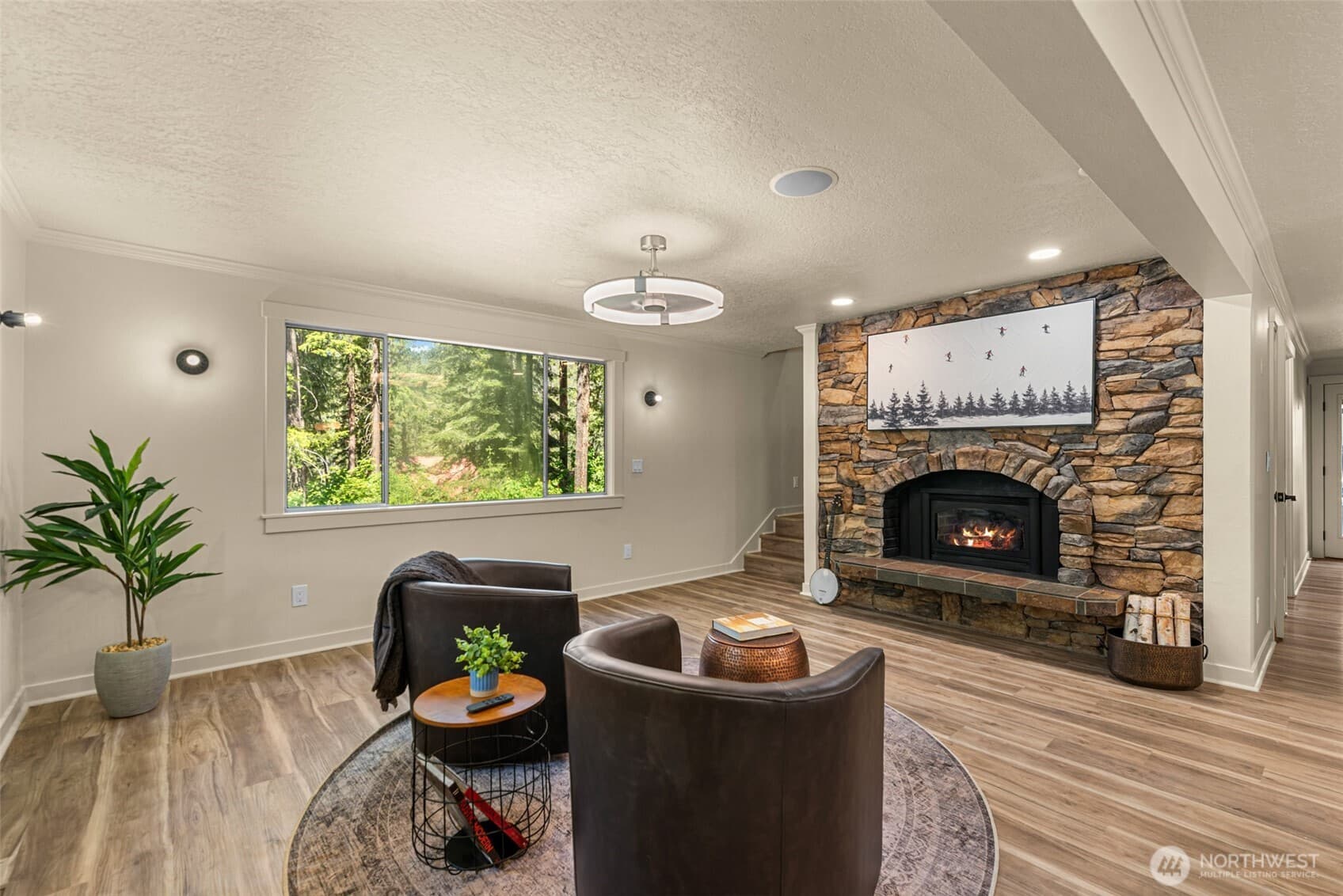22583 Alpine Hills Road photo 4