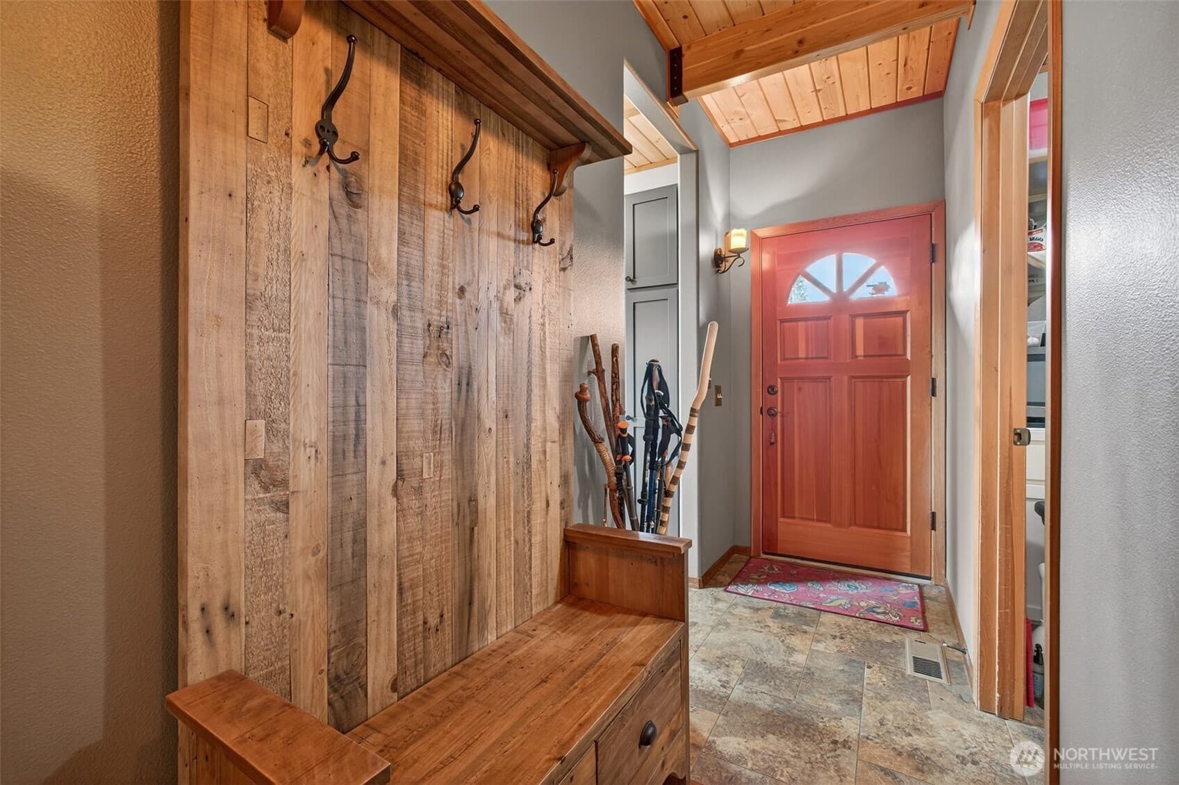 20701 Pelton Place photo 5