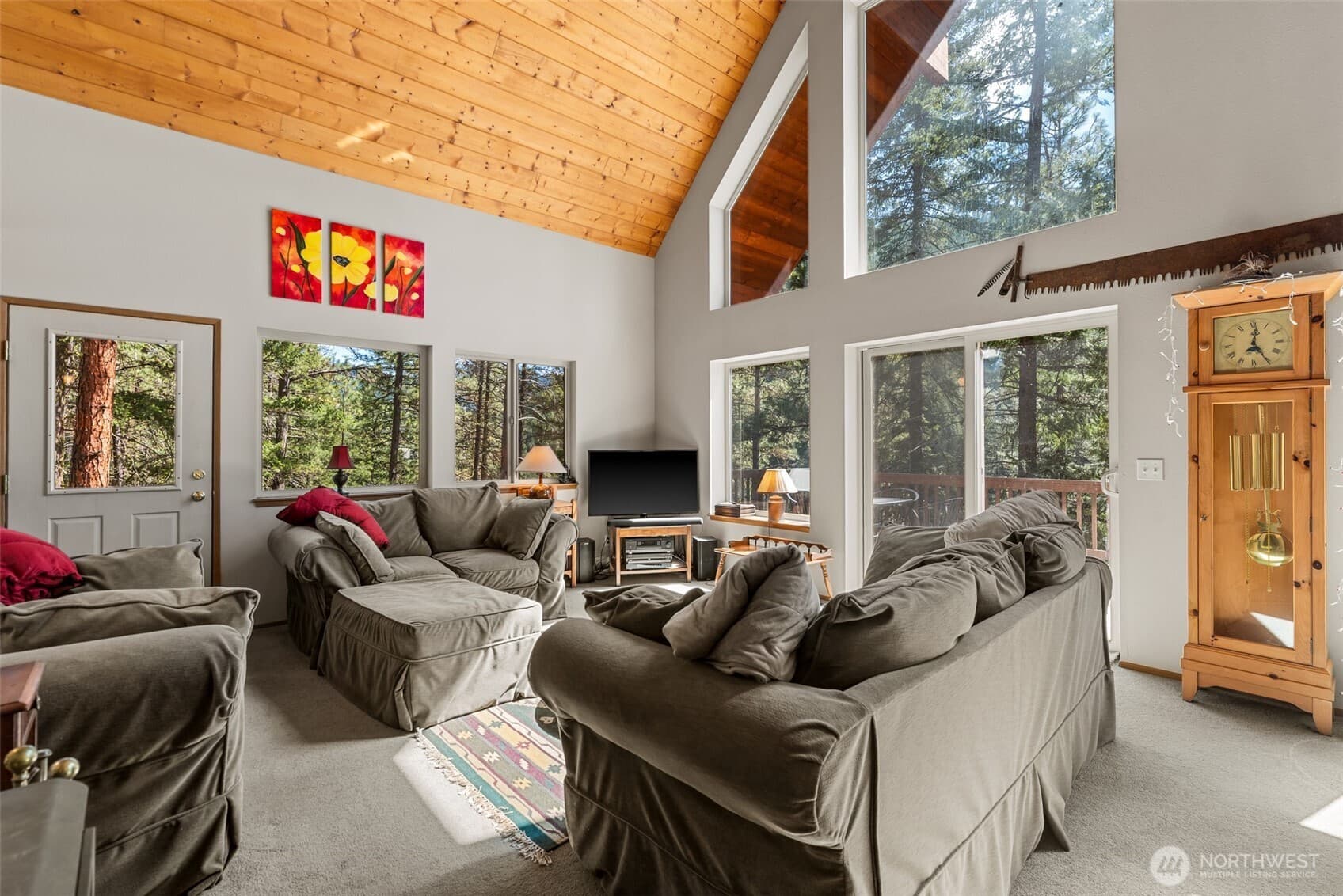 11090 Eagle Creek Road photo 4