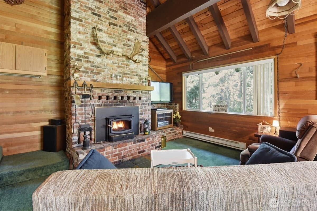 2486 Chiwawa Loop Road photo 3