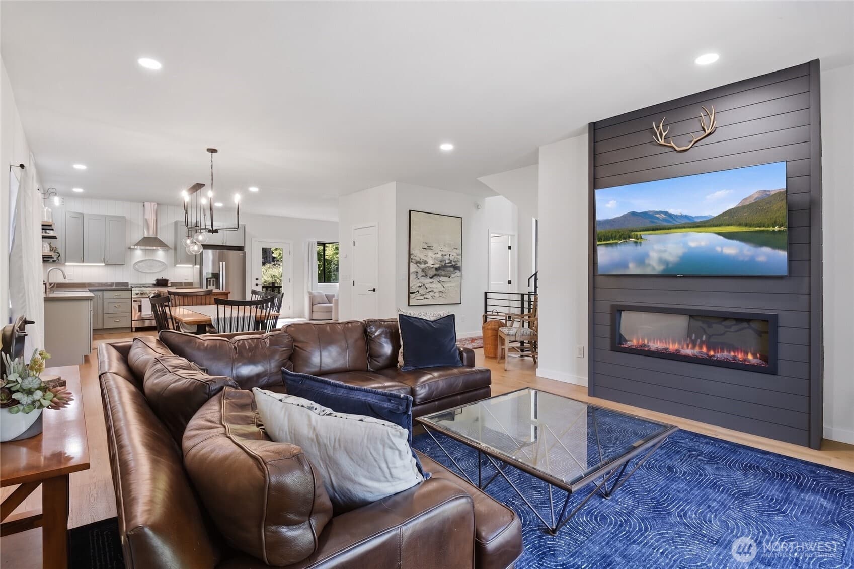 14163 Idlewild Road photo 4