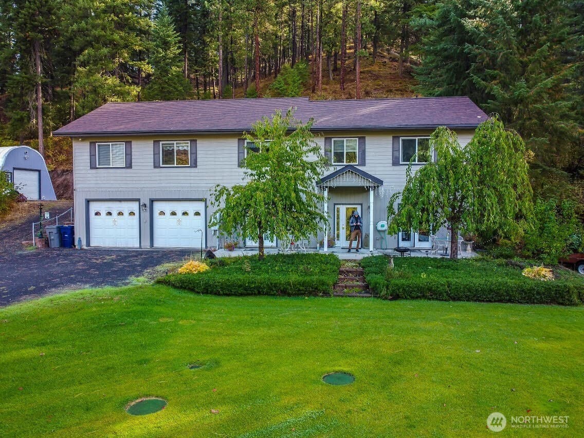 12465 Chumstick Highway photo 2