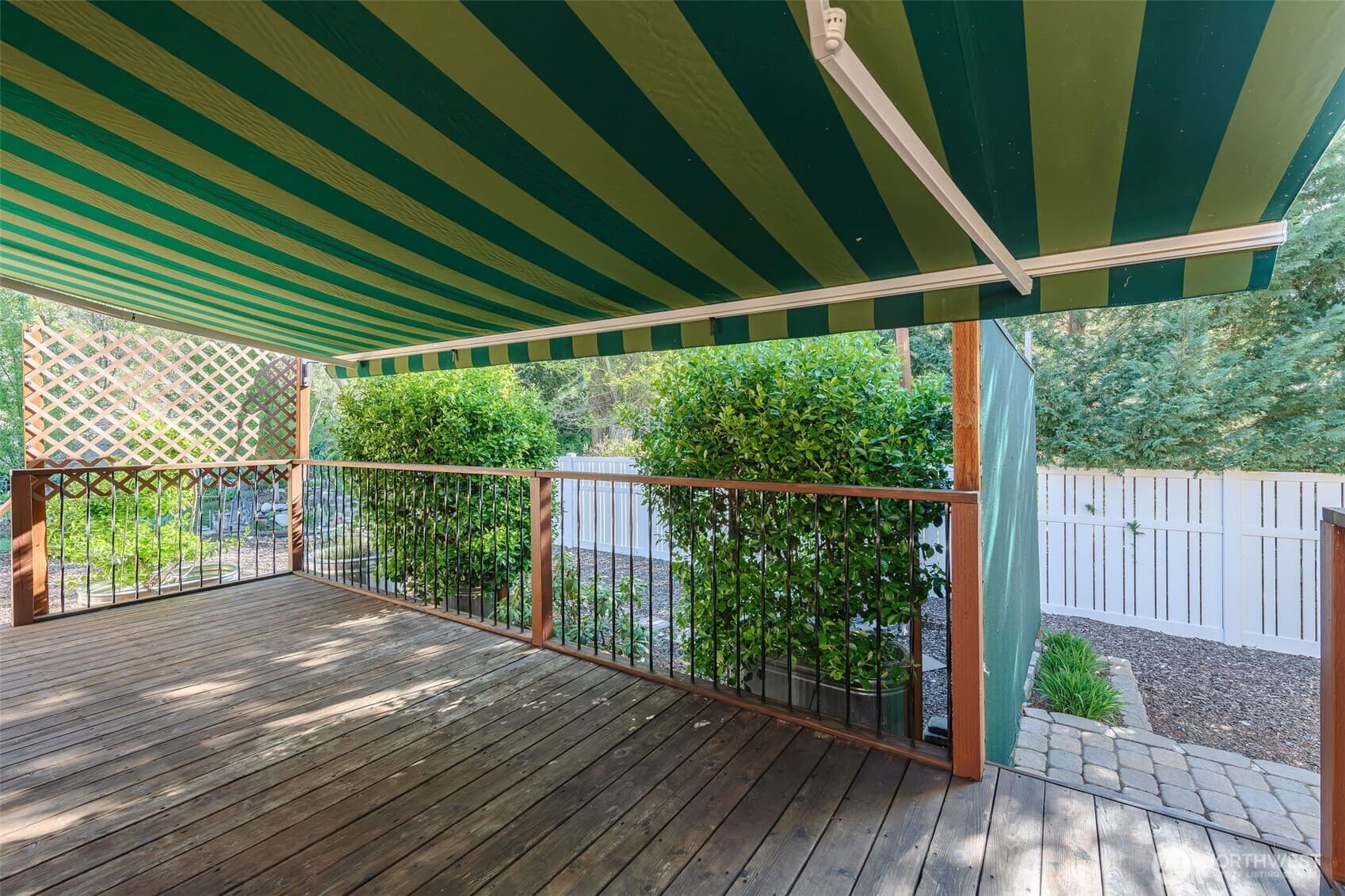 224 Vine Street photo 5