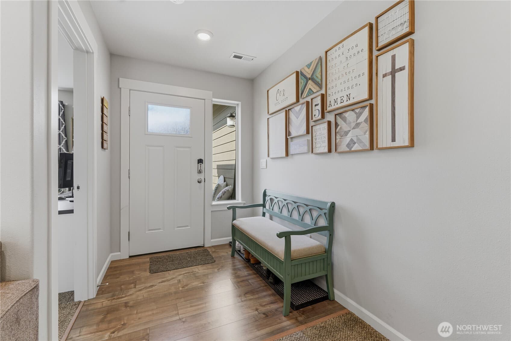 410 Riverside Meadow photo 5