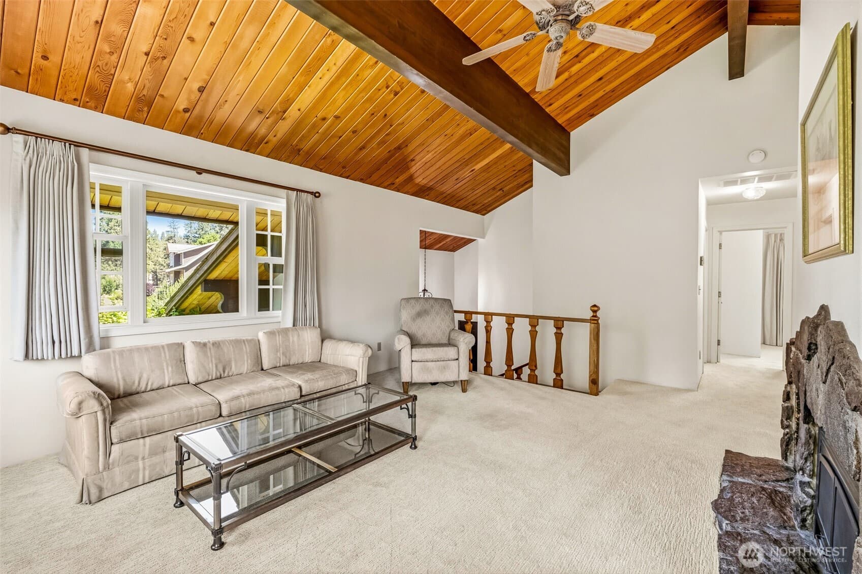9724 Dye Road photo 5