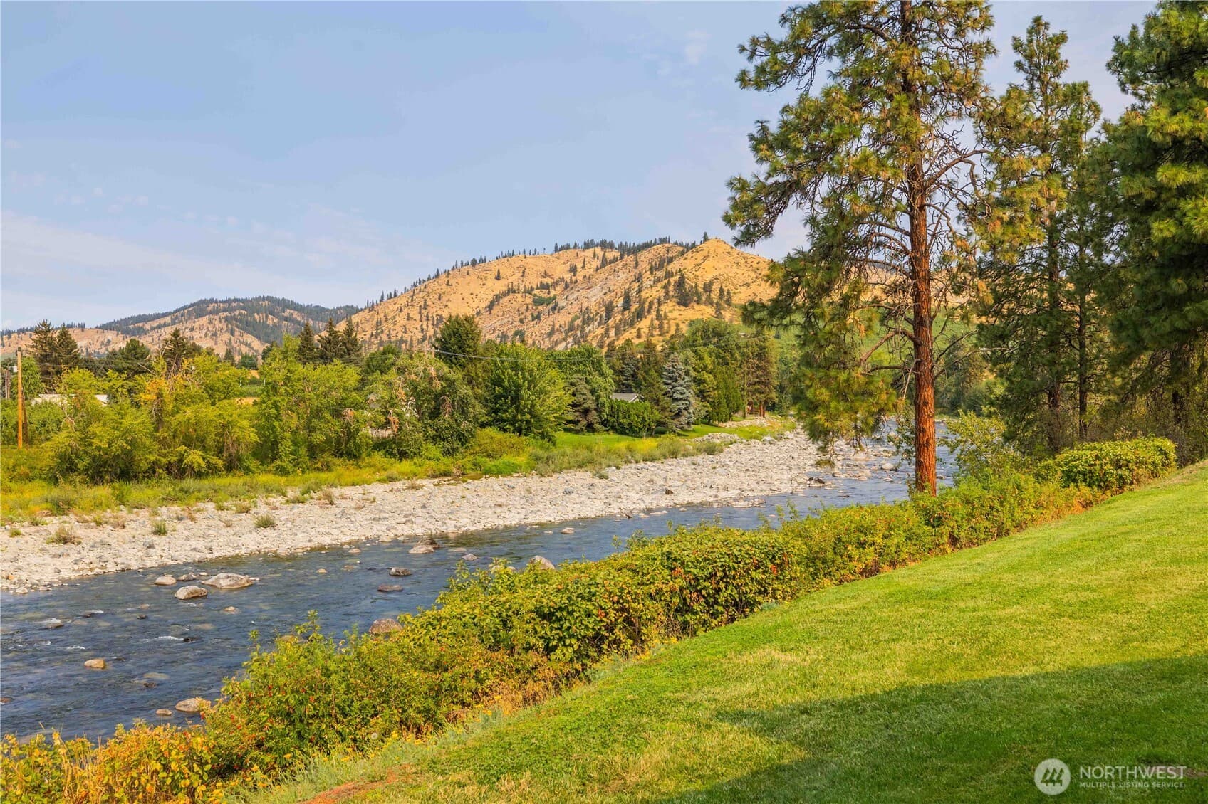 34 Steelhead Lane photo 3